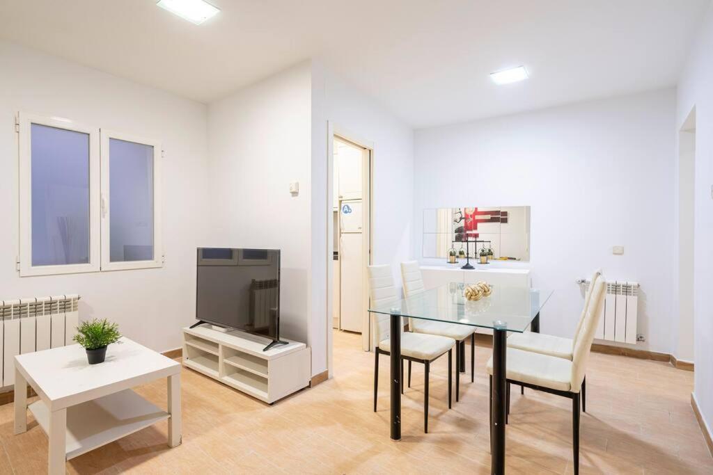 Cosy Interior Ground Floor In Barrio Salamanca-Boc5 Мадрид Екстериор снимка