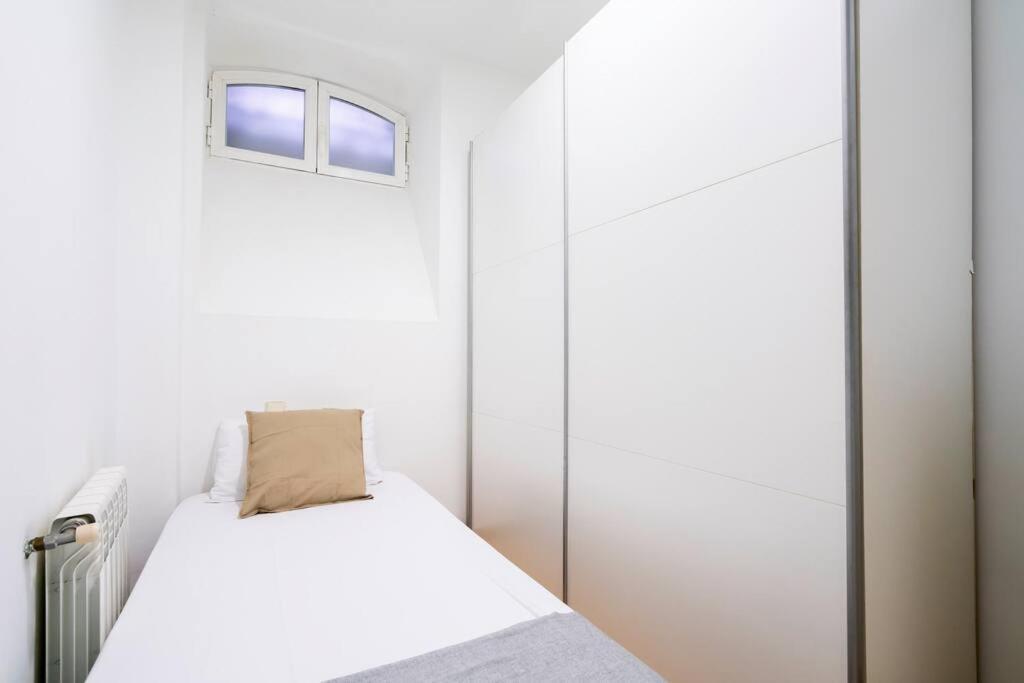 Cosy Interior Ground Floor In Barrio Salamanca-Boc5 Мадрид Екстериор снимка