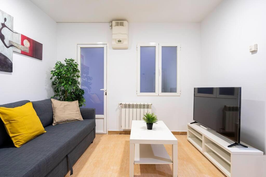Cosy Interior Ground Floor In Barrio Salamanca-Boc5 Мадрид Екстериор снимка