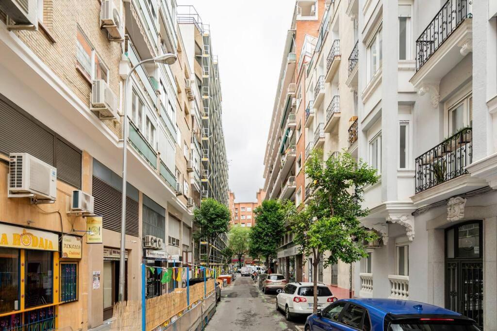 Cosy Interior Ground Floor In Barrio Salamanca-Boc5 Мадрид Екстериор снимка