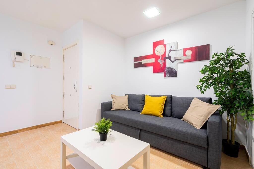 Cosy Interior Ground Floor In Barrio Salamanca-Boc5 Мадрид Екстериор снимка